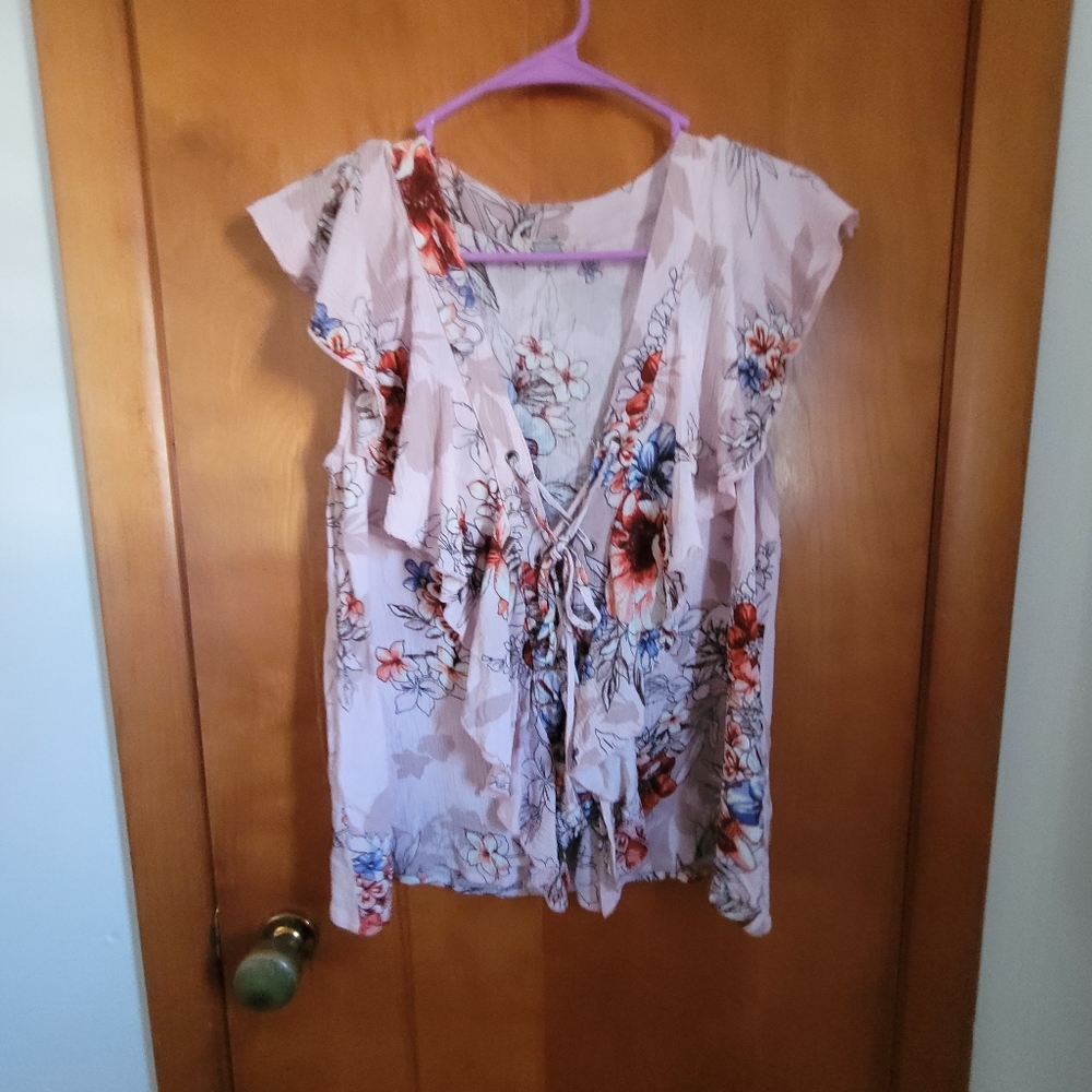 Floral Lace Up Front Top by Gimmicks